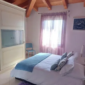 elizabeths-house.emilia-romagnahotels.net/