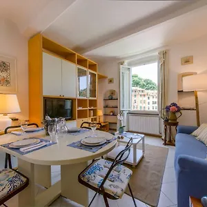 hintown-casa-viacava-portofino.hotelitalianriviera.com/